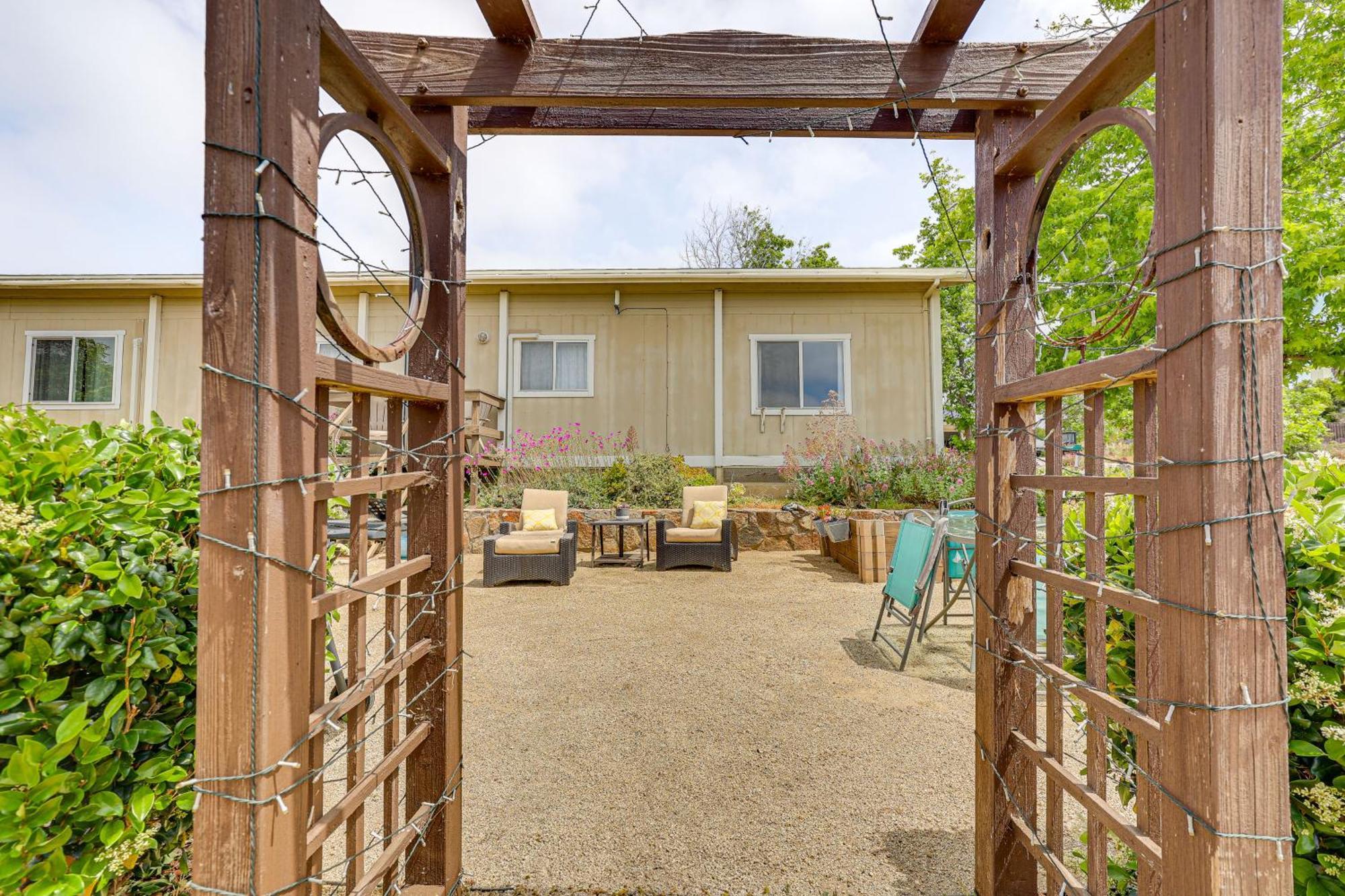הוילה Escondido Vineyard Estate Walk To Wineries! מראה חיצוני תמונה